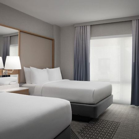 Springhill Suites By Marriott New York Manhattan Times Square Экстерьер фото
